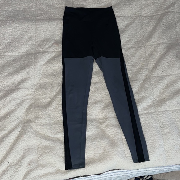 Gymshark Nikki Blackketter leggings - Picture 3 of 4
